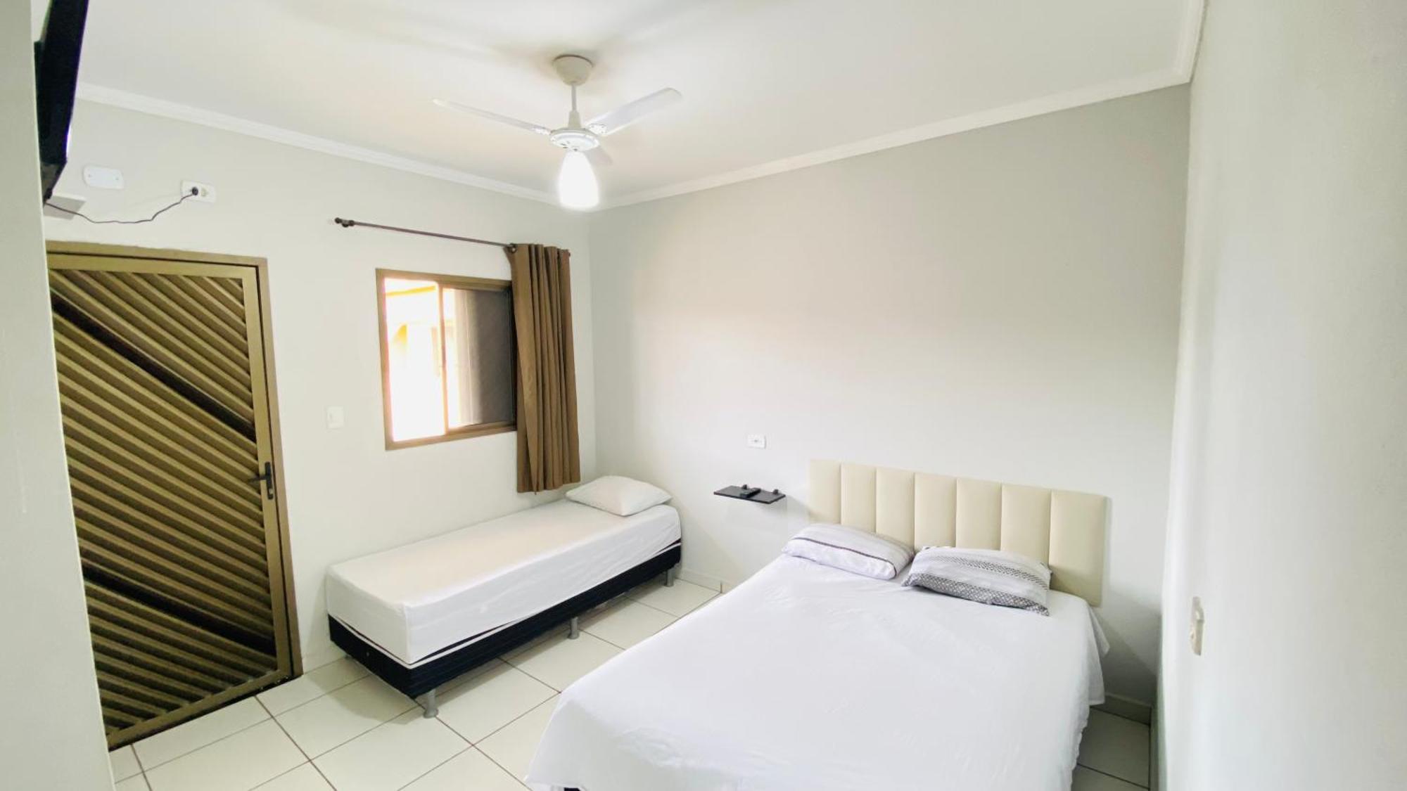 Praiamar Guest house *